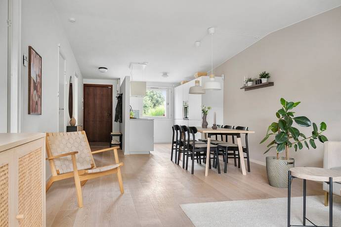 3 rum Radhus på Rönnstigen 8 Centralt Svedala kommun - bild 9