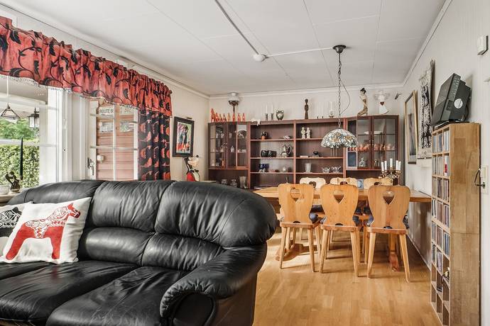 5 rum Radhus på Flädergatan 22 Gärdesta Sala kommun - bild 8
