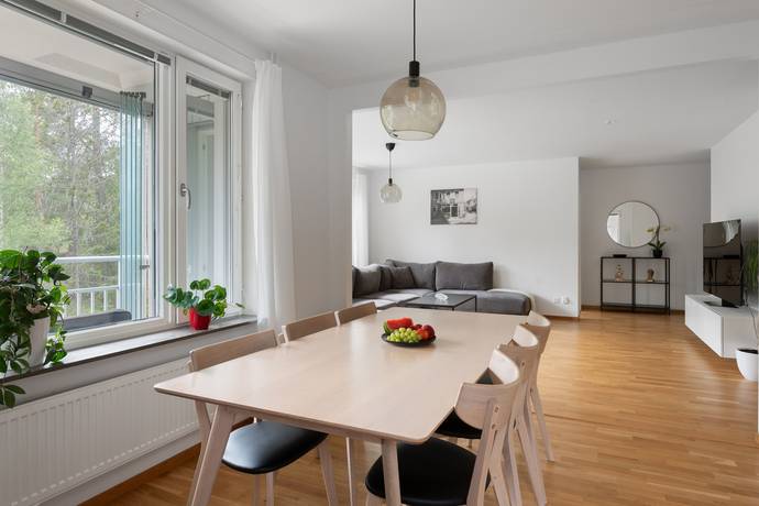 3 rum Lägenhet på Barrskogsvägen 4 Tyresö Skogsstad Tyresö kommun - bild 4