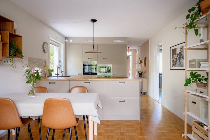4 rum lägenhet på Lomvägen 65 Kärrdal, Sollentuna kommun - bild 5