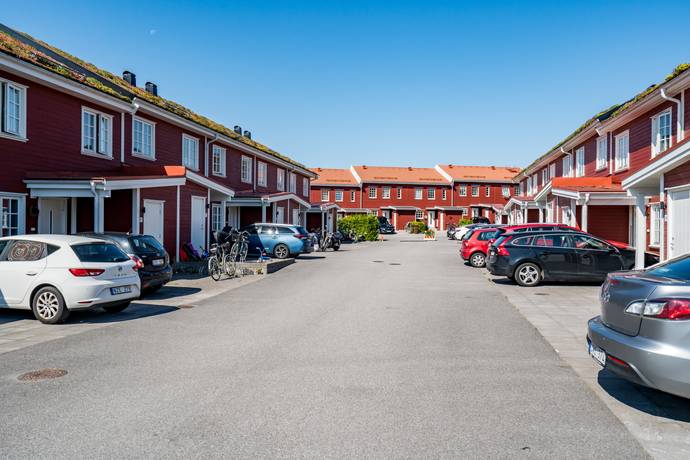 6 rum Radhus på Björkhemsvägen 11C Lillån Örebro kommun - bild 32