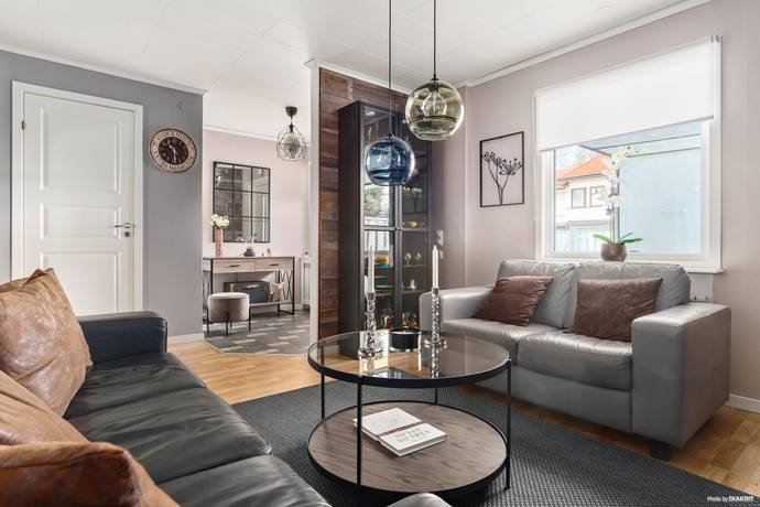112 m² Radhus på Morgonvägen 179 Botkyrka kommun - bild 4