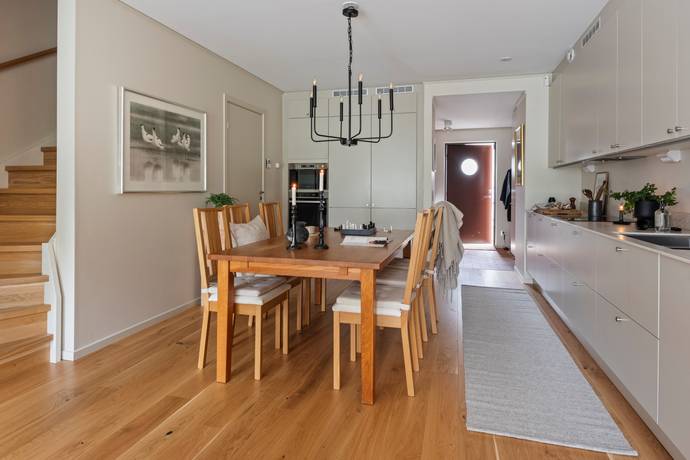 5 rum Radhus på Stig Lindbergs gata 31 Gustavsbergs Hamn Värmdö kommun - bild 20