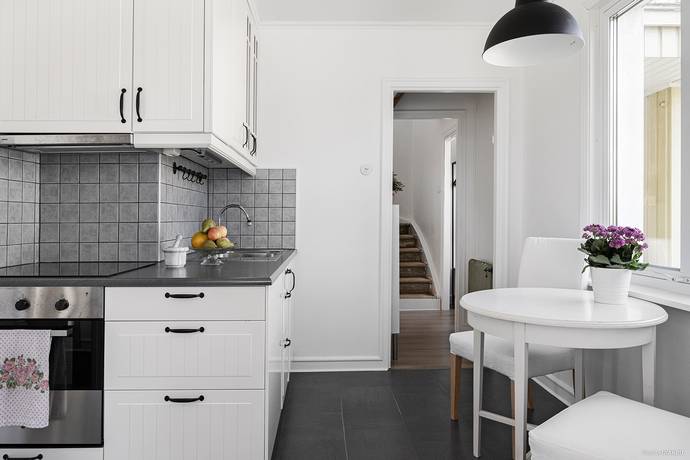 4 rum Villa på Skogabygatan 34 Centralt Öster Halmstads kommun - bild 9
