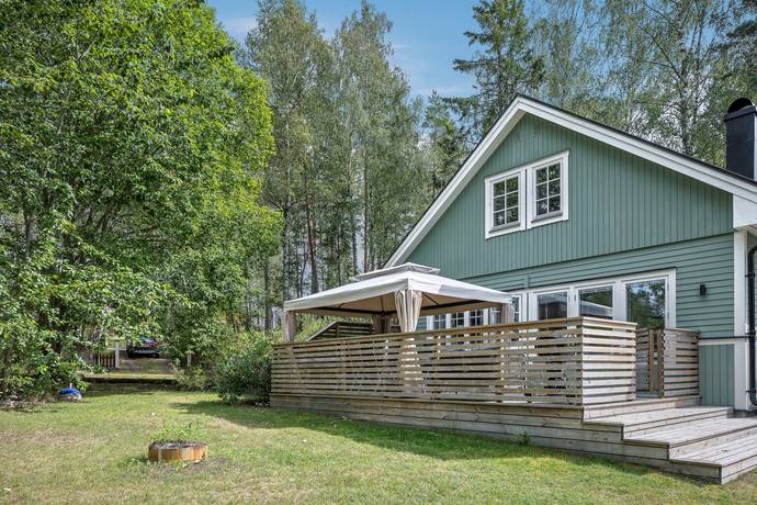 4 rum villa på Sjövägen 1 Fagersta, Nynäshamns kommun - bild 1