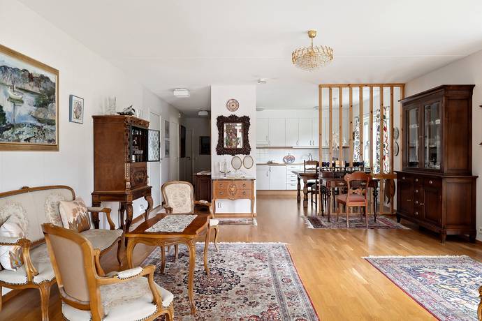 3 rum lägenhet på Olov Hartmans Väg 35 Sigtuna - Hälleberget, Sigtuna kommun - bild 5