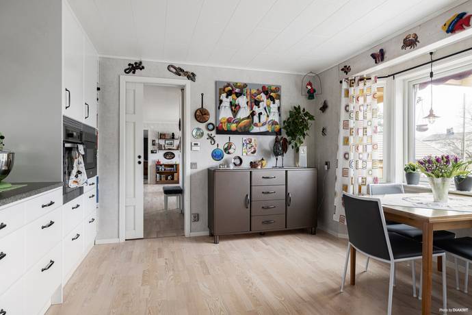 6 rum Villa på Tunhemsvägen 112B Halvorstorp Trollhättans kommun - bild 9
