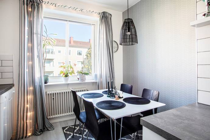 2 rum Lägenhet på BÖKEBERGSGATAN 8 C Centralt Svedala kommun - bild 4