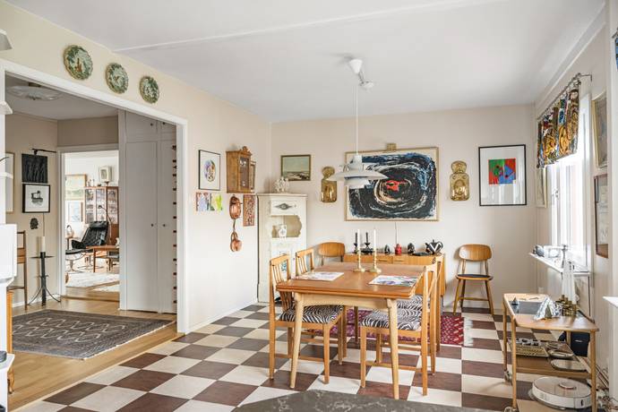 4 rum Lägenhet på Rådjursstigen 28 Bergshamra Solna kommun - bild 12