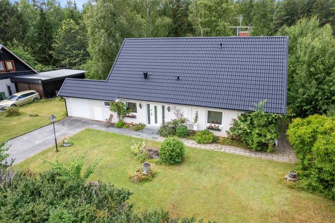 7 rum villa på Terrängvägen 42 Västra Jakobsberg, Järfälla kommun - bild 3