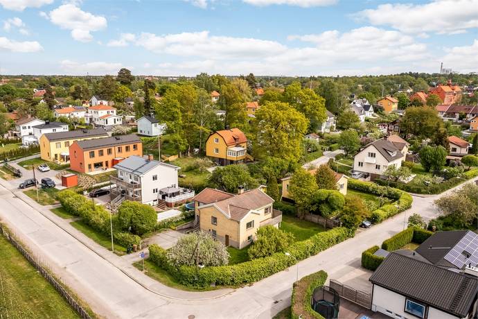 7 rum villa på Råbyvägen 37 Örby, Stockholms kommun - bild 3