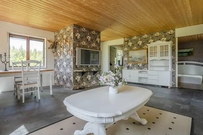 8 rum Gård med skogsbruk på Södra Backen 2 Ärtemark Bengtsfors kommun - bild 53