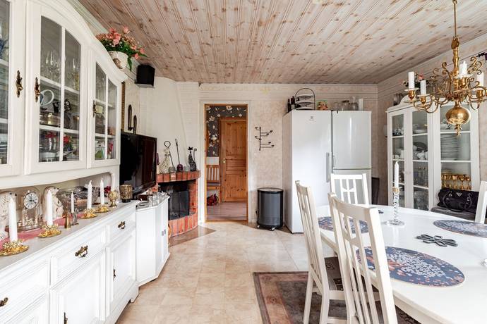 6 rum villa på Tibblevägen 9 Skultuna, Västerås kommun - bild 4