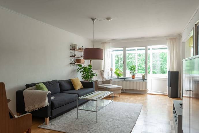 5 rum Radhus på Ronnebygatan 55 Adolfsberg-Brunnsgärdet Örebro kommun - bild 16