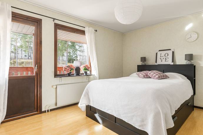 5 rum Radhus på Lindstigen 45 Dalen Boxholms kommun - bild 15