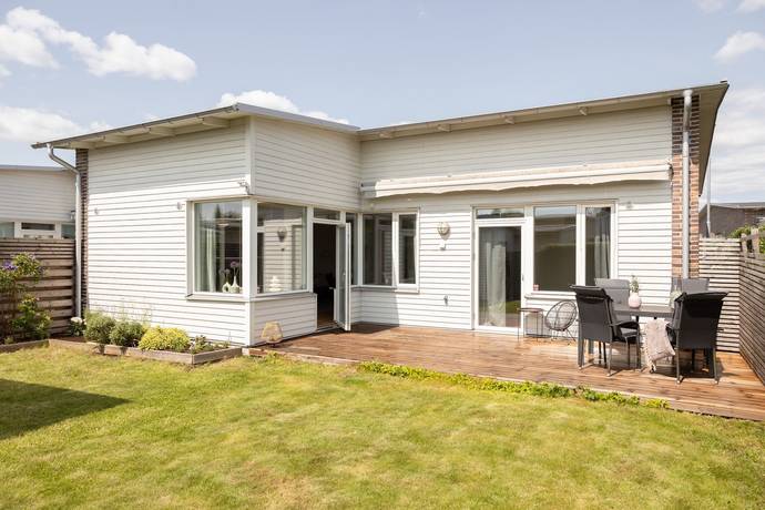 4 rum radhus på Övergången 5 Stångby, Lunds kommun - bild 1
