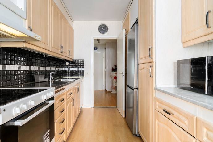 3 rum lägenhet på Heimdalsgatan 24 Valsta, Sigtuna kommun - bild 3