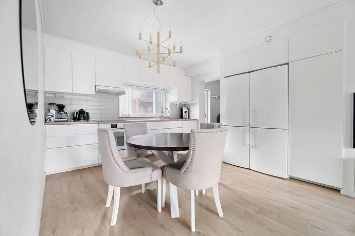 4 rum lägenhet på Husmansgatan 3D Södertälje, Södertälje kommun - bild 2