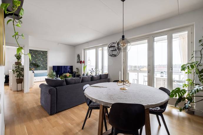 3 rum Lägenhet på Vallagränd 49 - Våning 5 Haninge kommun - bild 9