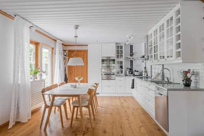 5 rum villa på Snöbollsvägen 17 Trollhättan, Trollhättans kommun - bild 5