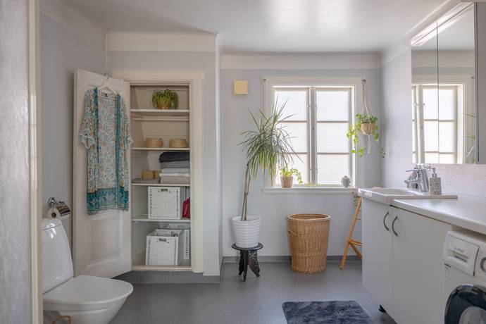 8 rum Radhus på Östertullsgatan 11 Centrum Laholms kommun - bild 39