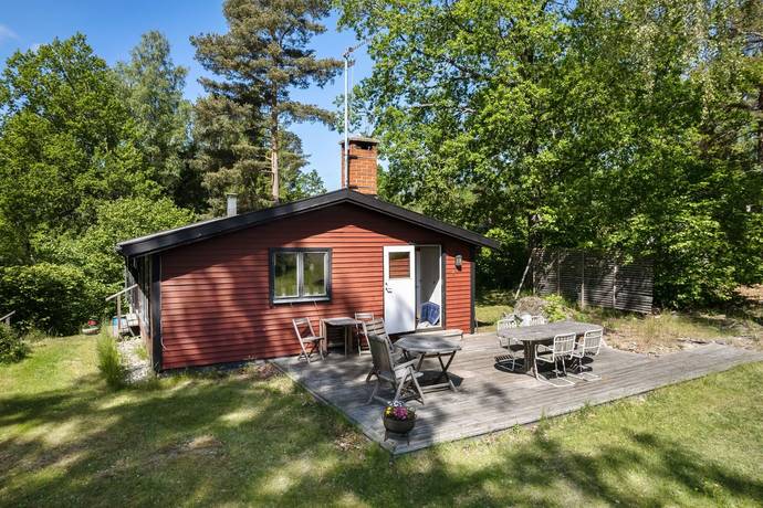 4 rum Vinterbonat fritidshus på Liljekonvaljstigen 50 Ringsö Strängnäs kommun - bild 3
