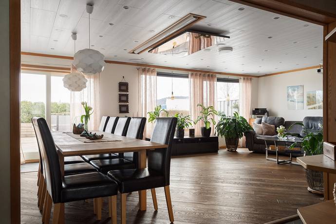 6 rum Radhus på Stadssoldatens väg 14 Centrala Partille Partille kommun - bild 7