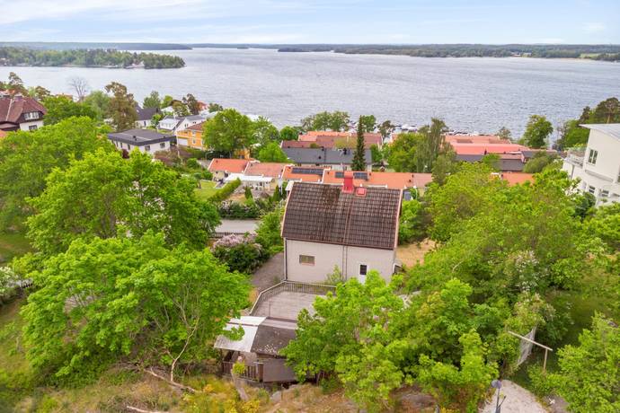 4 rum villa på Mälarvägen 16 Hässelby Södra Villastad, Stockholms kommun - bild 1