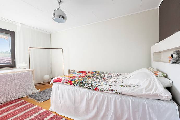 6 rum Villa på Alviksvägen 2D Färingsö Stenhamra Ekerö kommun - bild 13