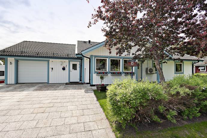4 rum villa på Stenbocksvägen 15 Ersmark, Umeå kommun - bild 1