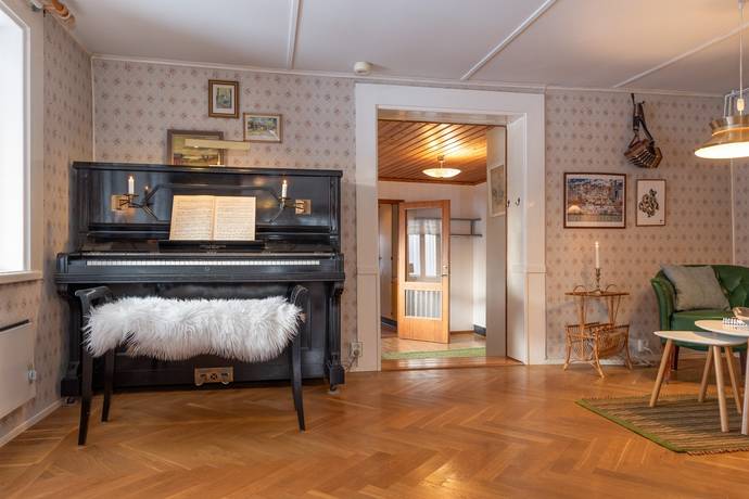 8 rum villa på Stigbergsgatan 33 Skiljebo, Västerås kommun - bild 2