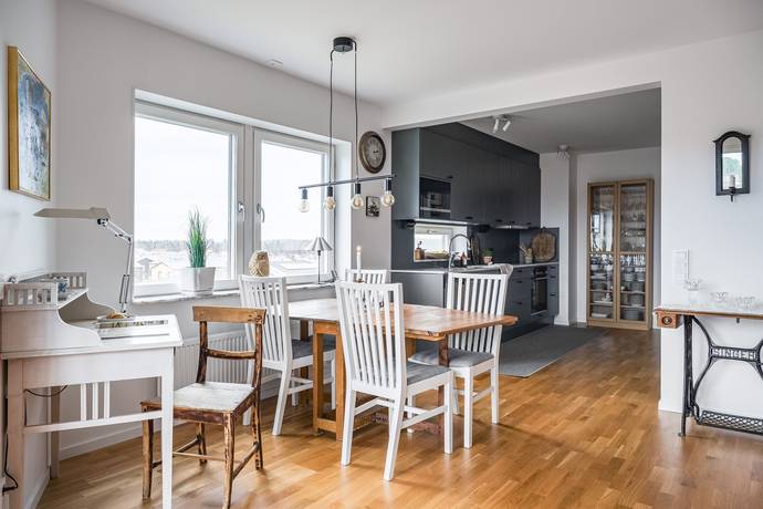 3 rum lägenhet på Margretedalsvägen 9 Centralt, Gnesta kommun - bild 3