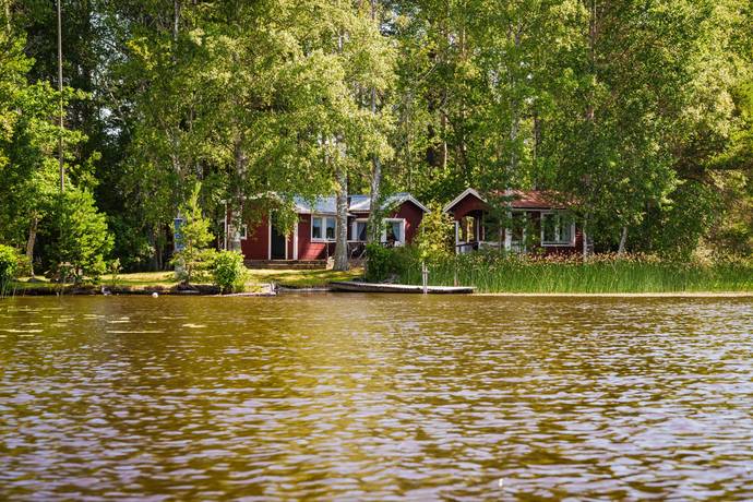 1 rum fritidshus på Ö utanför Ambricka Marma, Älvkarleby kommun - bild 1