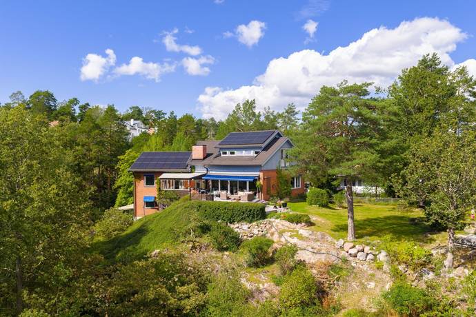 10 rum villa på Svanholmsvägen 37 Stocksund, Danderyds kommun - bild 3