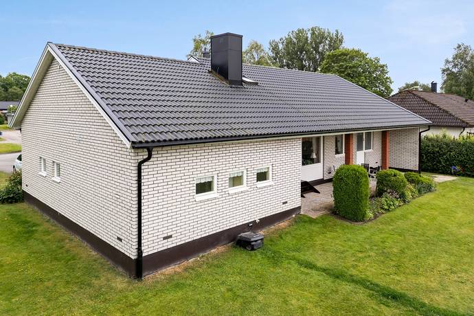 7 rum villa på Rostocksvägen 10 Brålanda, Vänersborgs kommun - bild 4
