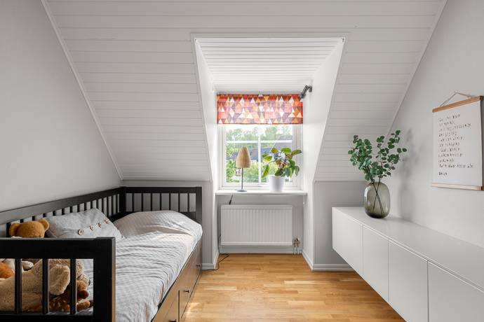 4 rum Radhus på Prästgårdsvägen 58 Botkyrka kommun - bild 20