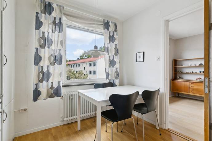 2 rum Lägenhet på Kubbegatan 32, 3tr Sköndal - Sköndals Centrum Stockholms kommun - bild 10