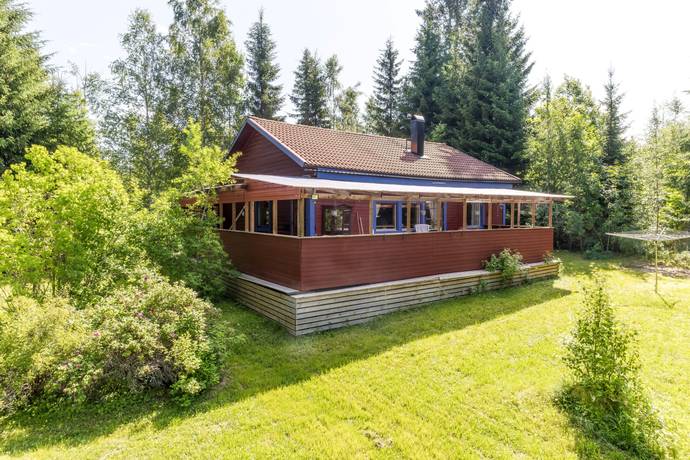 2 rum villa på Skathagsvägen 18 SMEDJEBACKEN Östermoren, Smedjebackens kommun - bild 2