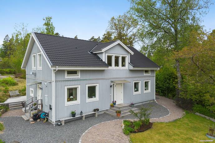 Alsjöredsvägen 7, Gråbo, Lerums kommun