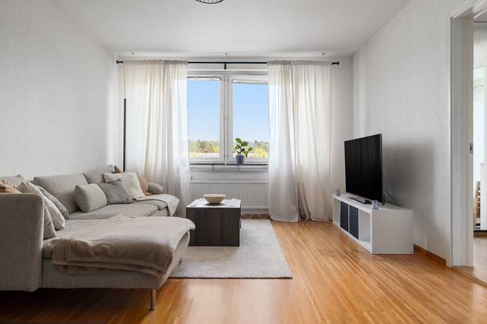 1 rum lägenhet på Lövhagsgatan 71 Råby, Västerås kommun - bild 1