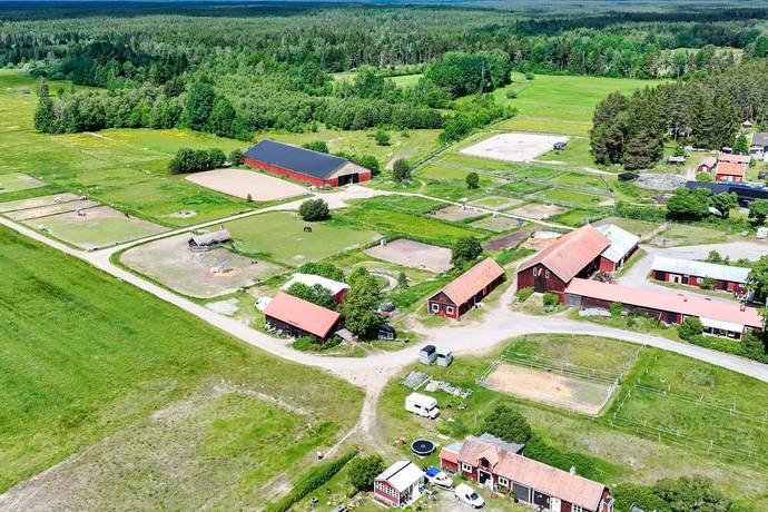 6 rum gård/skog på Trödjevägen 49 Trödje, Gävle kommun - bild 1