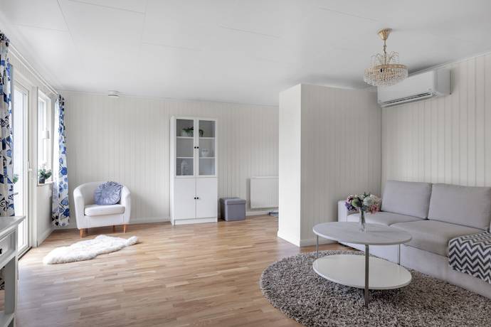 2 rum Gård med jordbruk på Tranbyn Ränniln 112 Alunda Östhammars kommun - bild 4