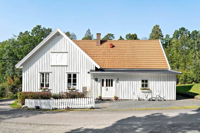 200 m² Villa på Gräskärrsvägen 7 Alingsås kommun - bild 2