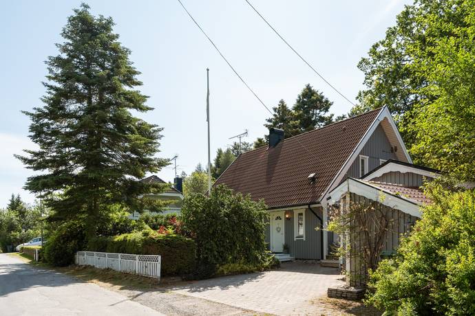 6 rum Villa på Ringblomman 9 Ekerö  Sommarstad Ekerö kommun - bild 7