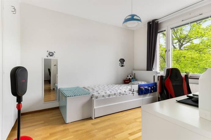 4 rum Lägenhet på Krysshammarvägen 10 Huvudsta Solna kommun - bild 12