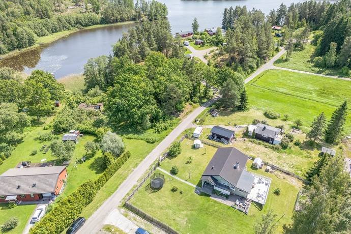 4 rum Villa på Sundgårdsvägen 4 Horken Norrköpings kommun - bild 2