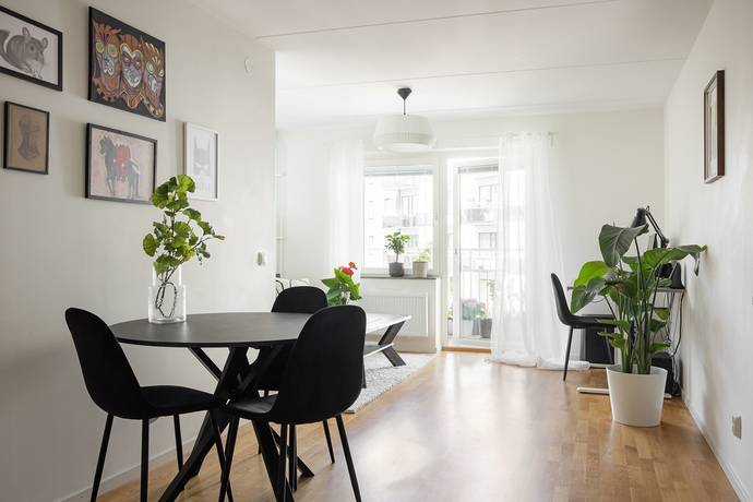 2 rum lägenhet på Tellusborgsvägen 94, vån 4 Midsommarkransen / Telefonplan, Stockholms kommun - bild 2