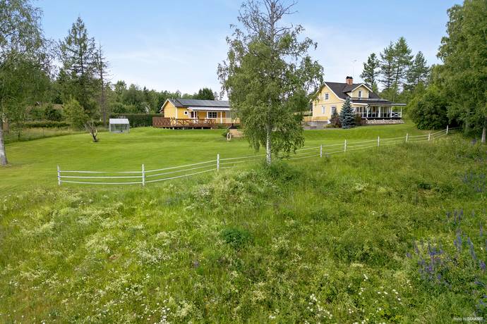 8 rum villa på Skenshyttan 177 Skenshyttan, Säters kommun - bild 3