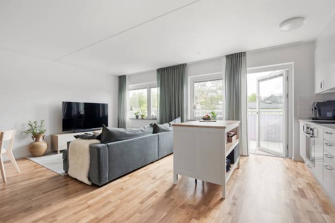 3 rum Lägenhet på Drivbänksvägen 13B, Vån 3 (B-1303) Hässelby Norra Villastad Stockholms kommun - bild 12