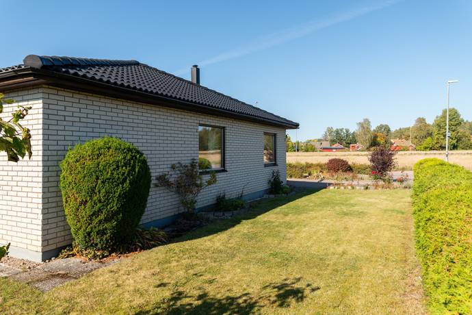 5 rum Villa på Usterstavägen 42 Näs Hallstahammars kommun - bild 36